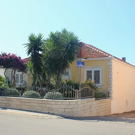 With Parking Space Orebic, Peljesac - 4580